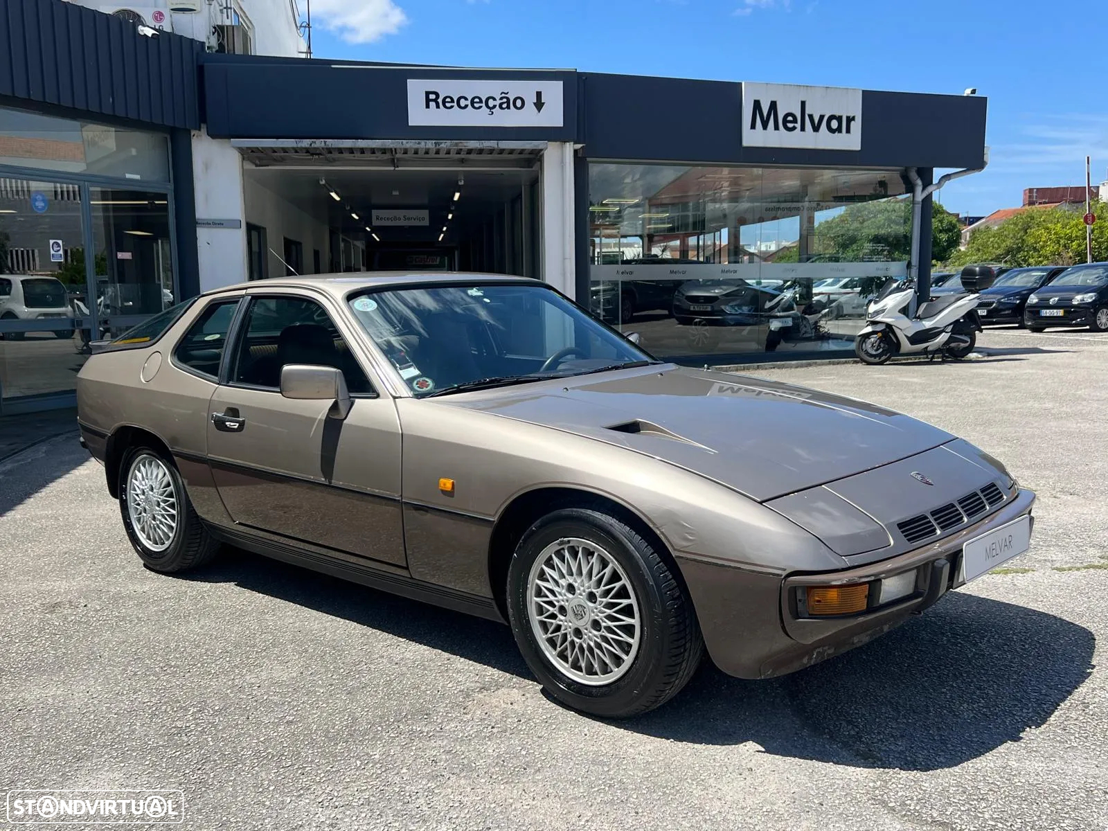 Porsche 924 - 4
