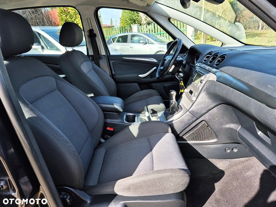 Ford S-Max 2.0 Viva Titanium - 40