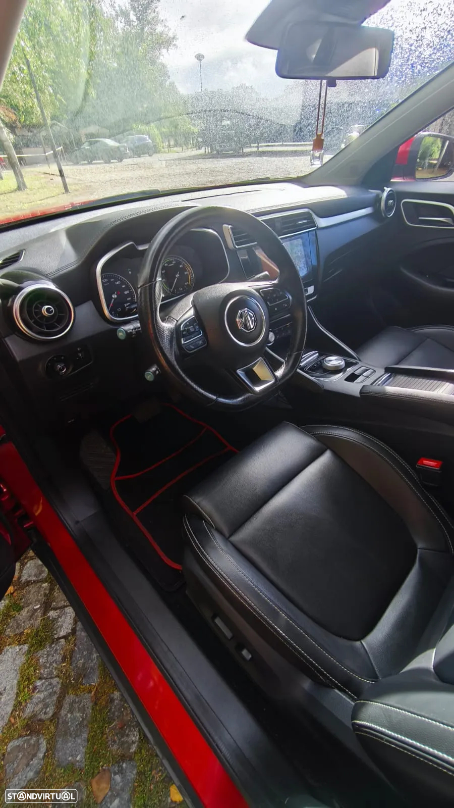 MG ZS EV 44.5 kWh Luxury - 26