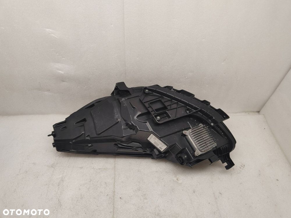 tesla model 3 lift full led przód strona prawa 1514953-00-d - 7