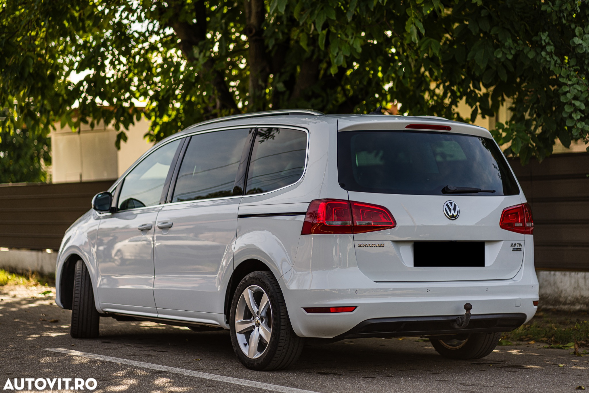 Volkswagen Sharan 2.0 TDI DSG Blue Motion Highline - 4