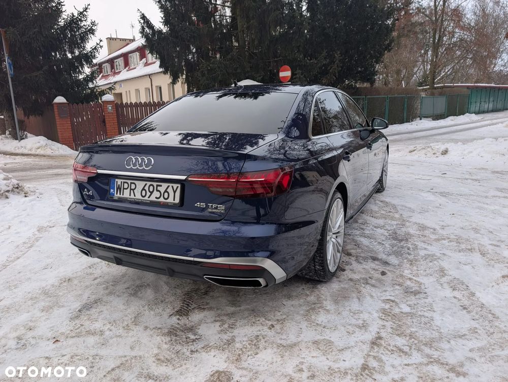 Audi A4 Limousine - 6