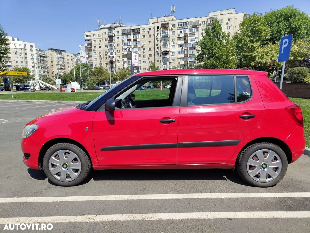 Skoda Fabia 1.2 HTP Ambiente - 5