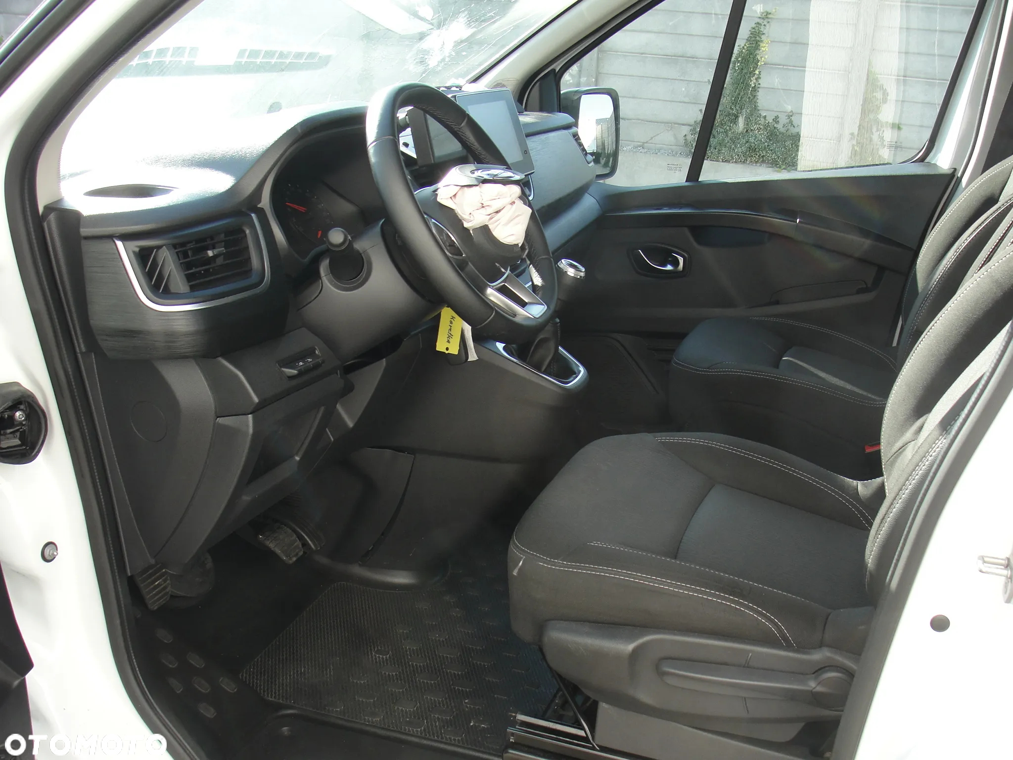 Nissan Primastar - 12