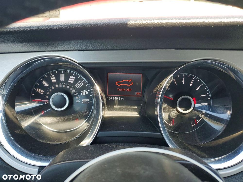 Ford Mustang 3.7 V6 Premium - 10