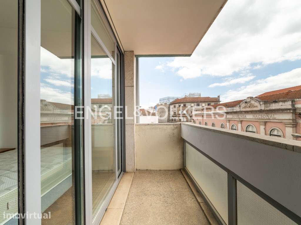 Apartamento T3 renovado no Principe Real - Grande imagem: 3/28