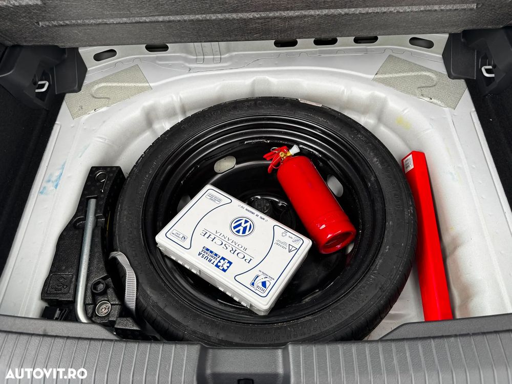 Volkswagen T-Roc 1.0 TSI Design - 22