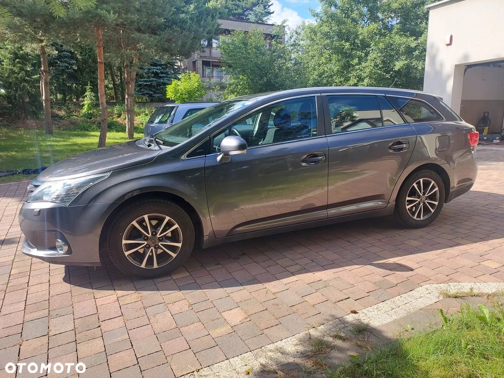 Toyota Avensis 1.8 Business Edition - 3