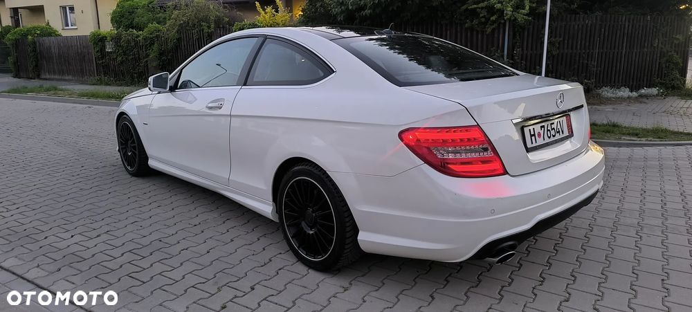 Mercedes-Benz Klasa C 250 Sport 7G-TRONIC - 9