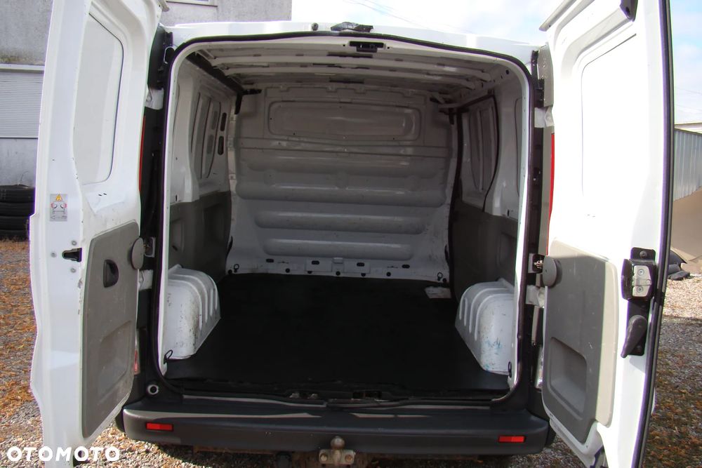 Renault Trafic - 12