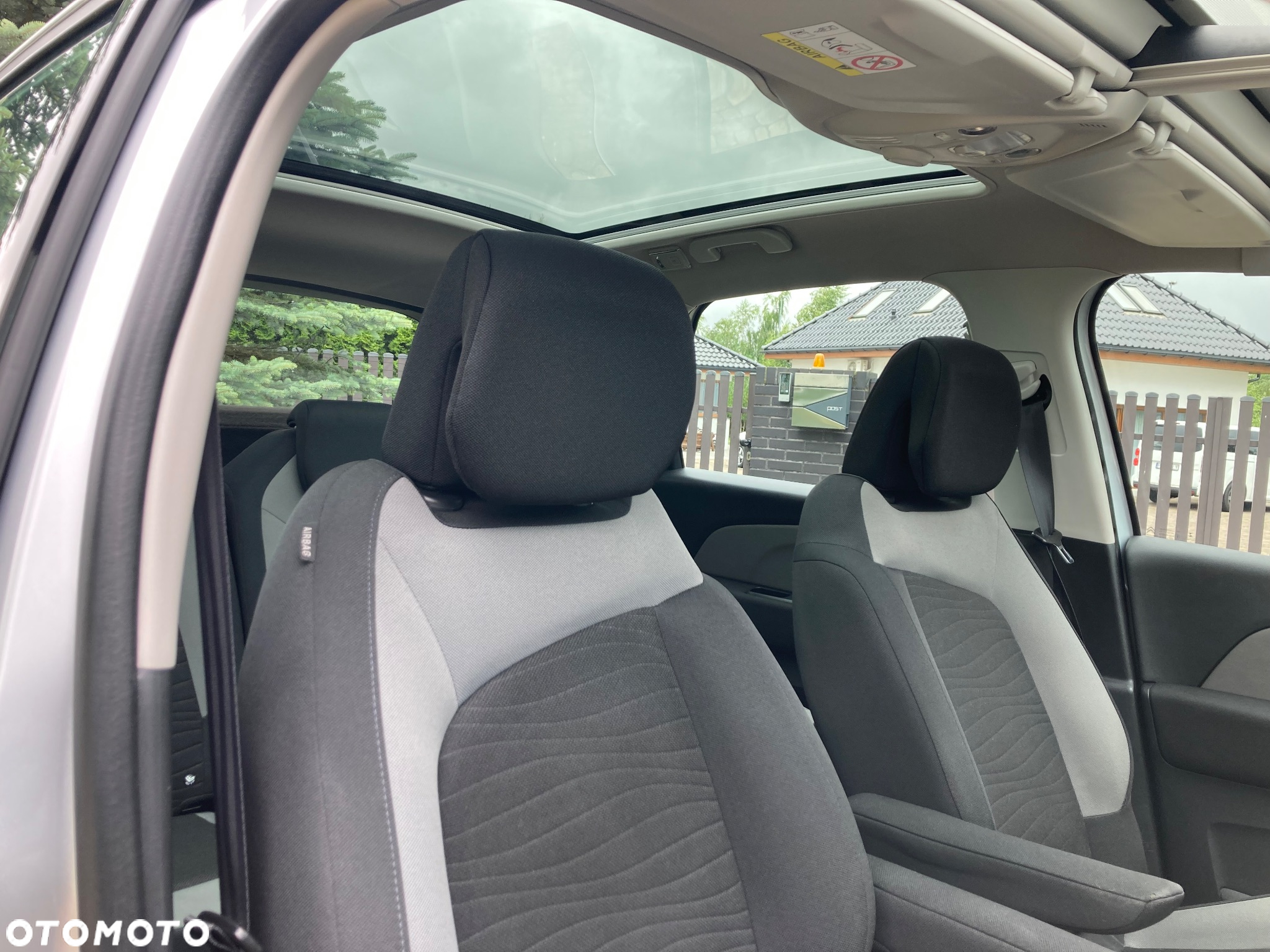 Citroën C4 Picasso - 15