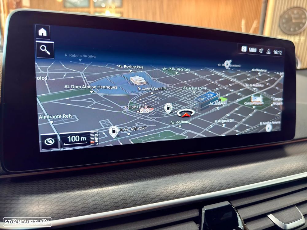 BMW 520 d Pack Desportivo M Auto - 28