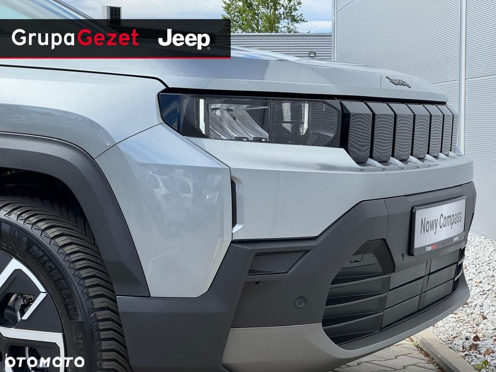 Jeep Compass 73.7kWh Altitude FWD - 18