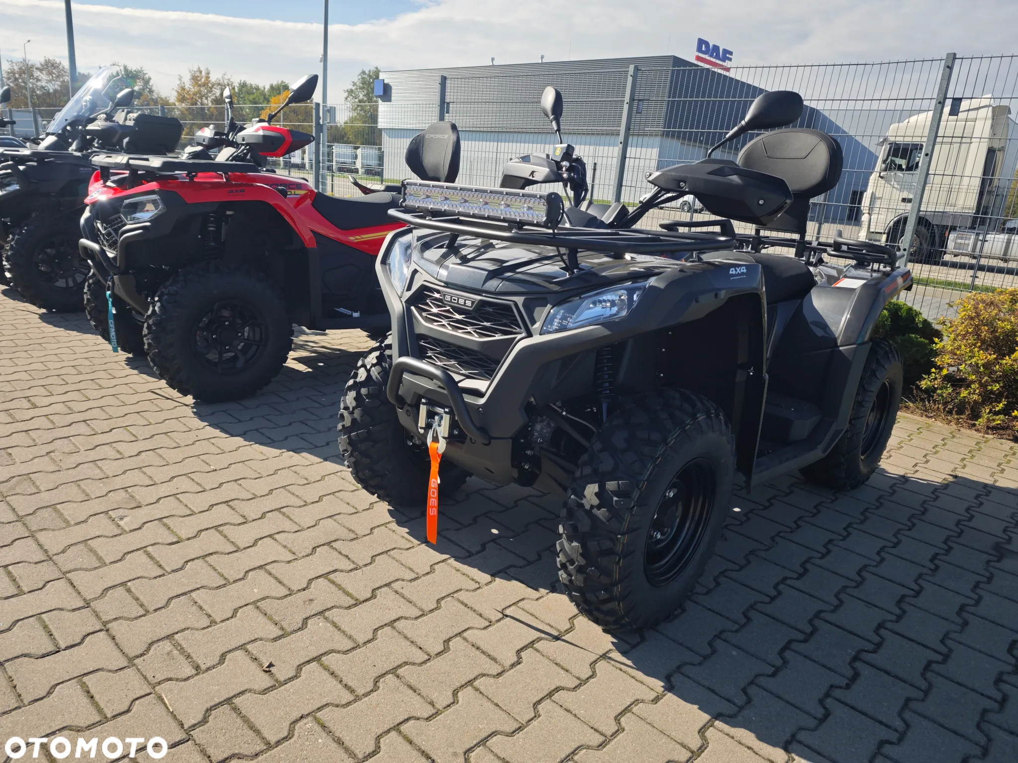 CFMoto CForce - 8