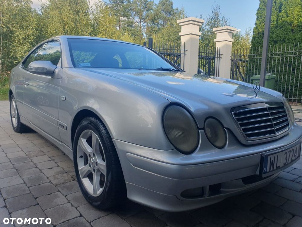 Mercedes-Benz CLK - 2