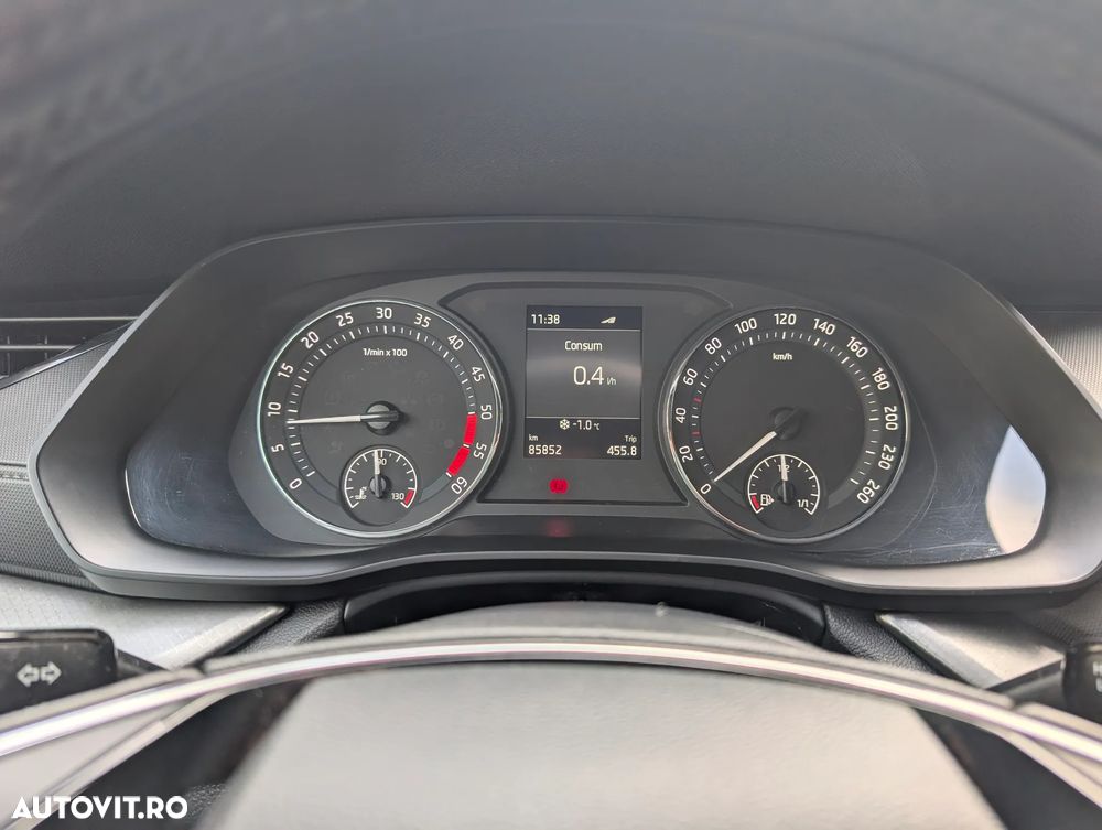 Skoda Octavia 2.0 TDI Ambition - 7