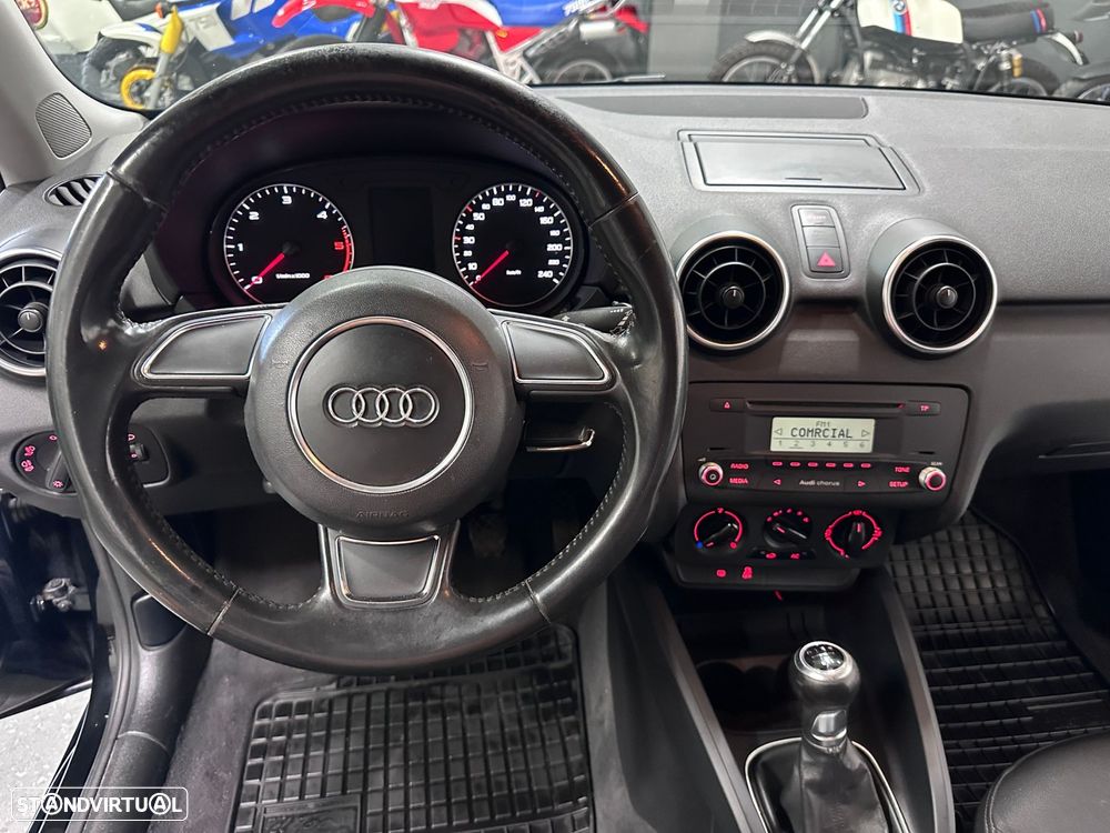 Audi A1 1.6 TDI Advance 99g - 6