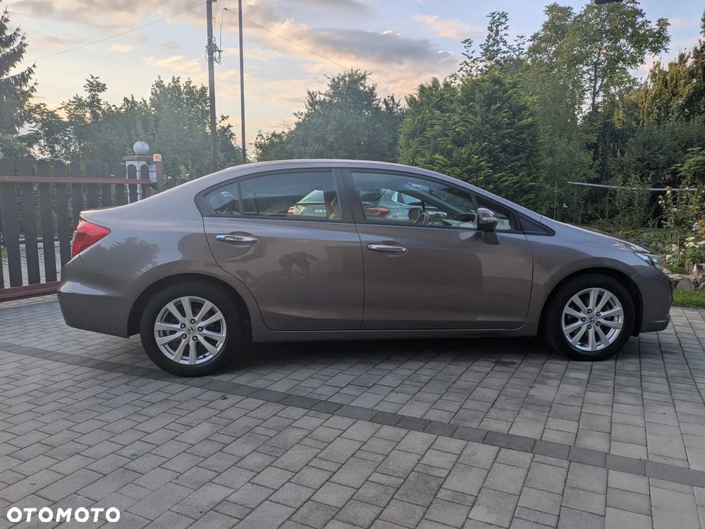 Honda Civic - 4