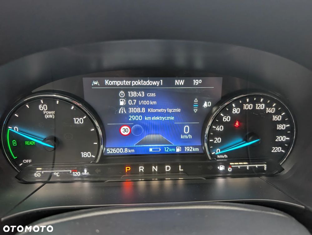 Ford Kuga 2.5P PHEV FWD Titanium X - 8