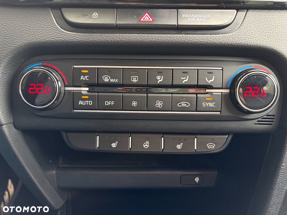 Kia Ceed 1.5 T-GDI L Business Line Plus DCT - 21