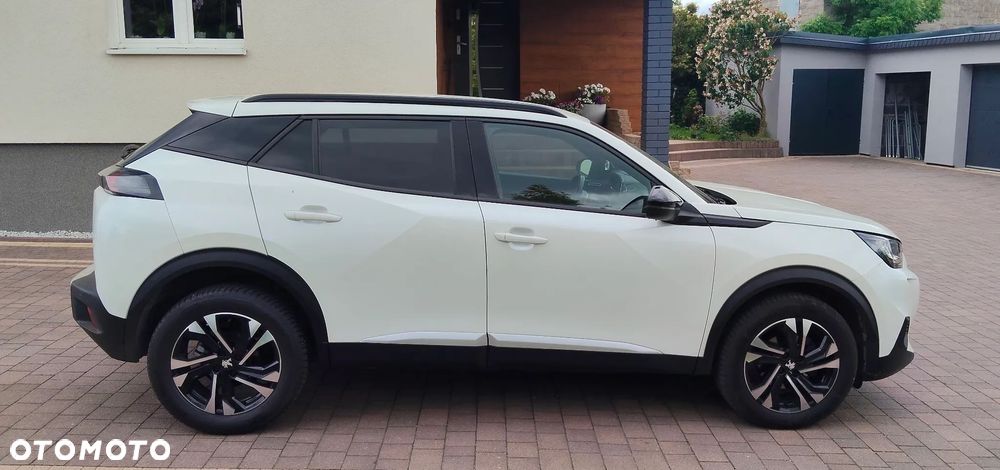 Peugeot 2008 PureTech 130 Allure S&S EAT8 - 6