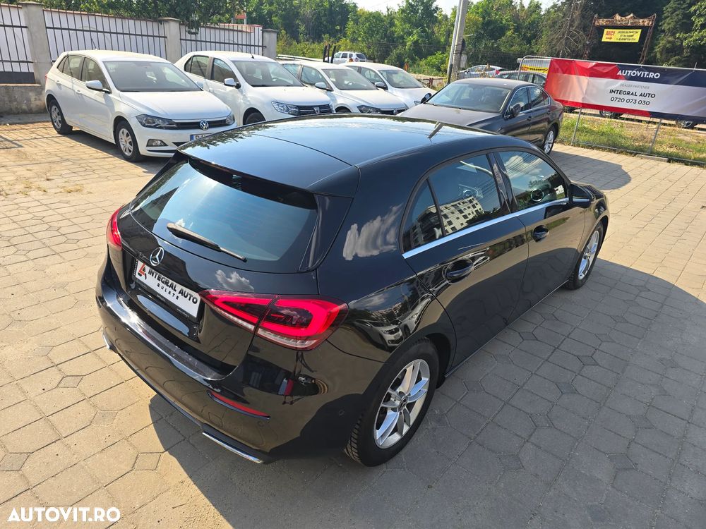 Mercedes-Benz A 200 7G-DCT Progressive - 17