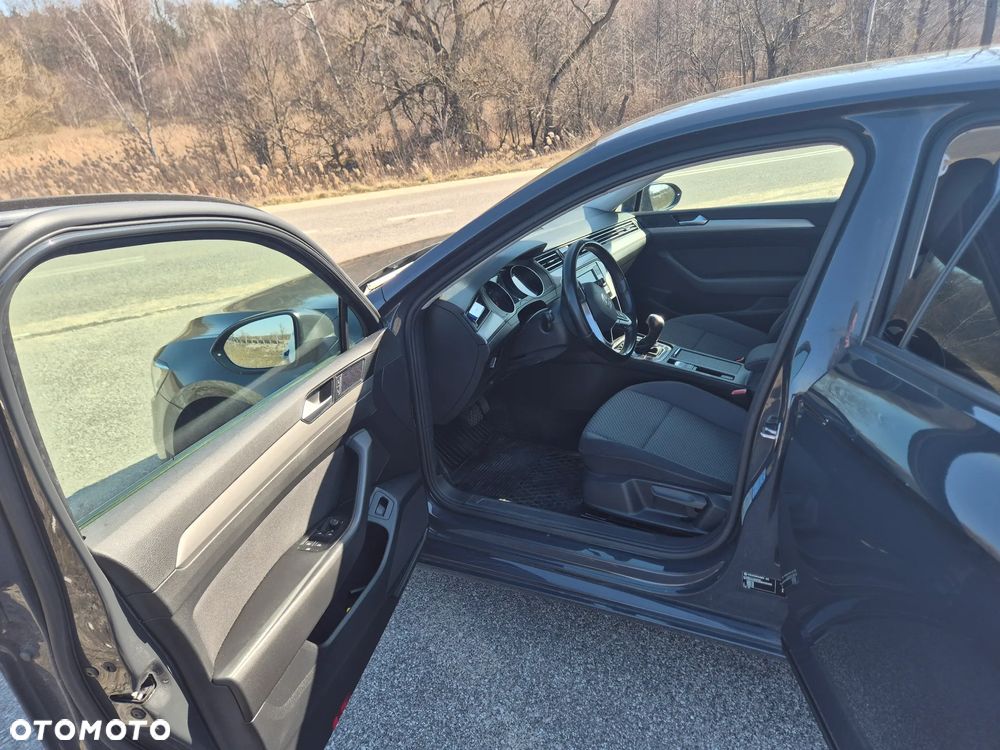 Volkswagen Passat 1.5 TSI EVO Essence DSG - 8