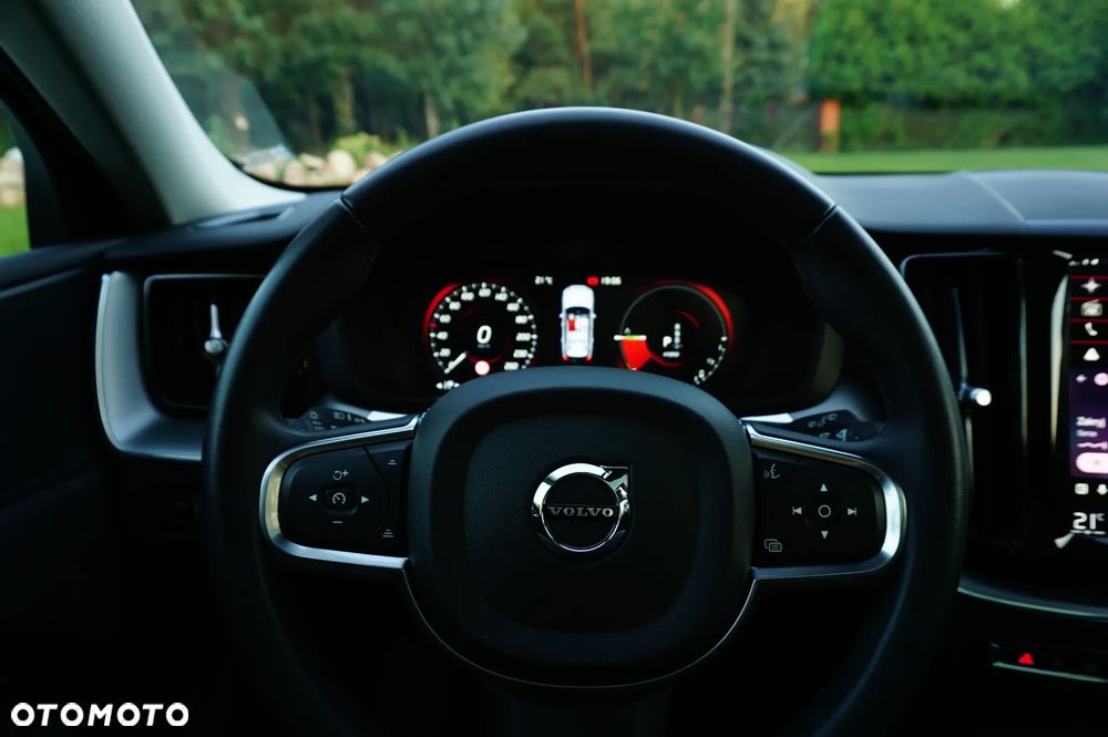 Volvo XC 60 - 35