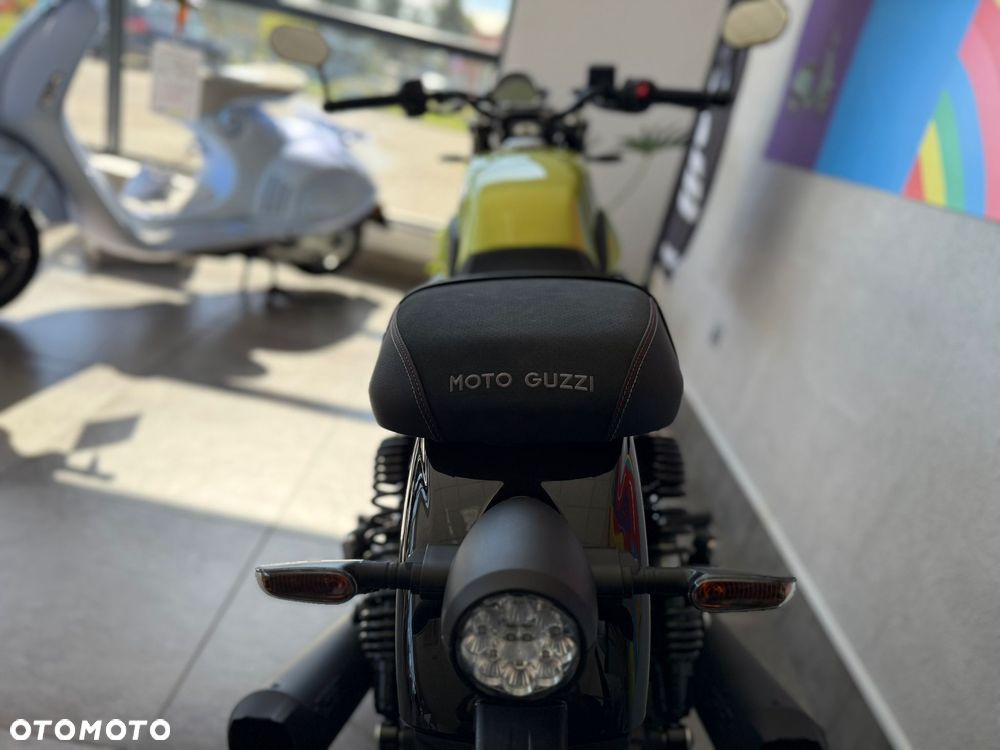 Moto Guzzi V7 - 3
