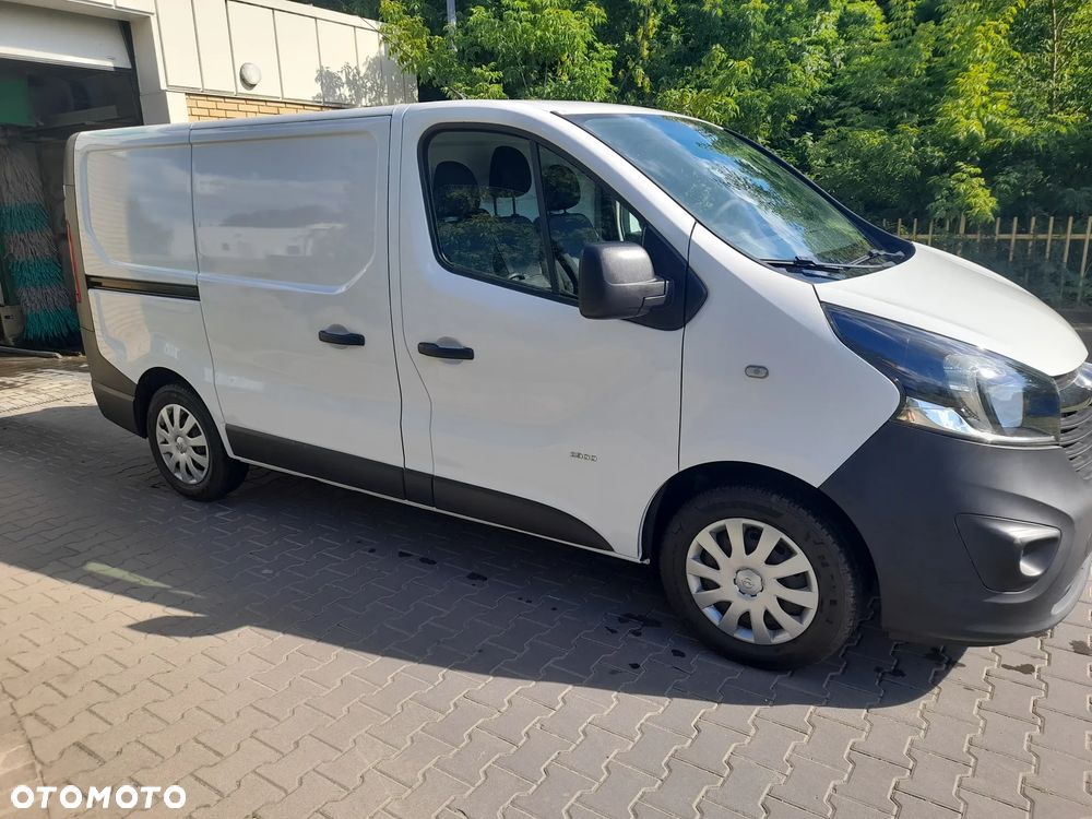 Opel Vivaro - 5
