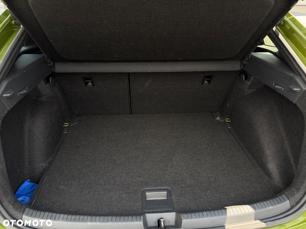 Volkswagen Taigo 1.5 TSI ACT R-Line DSG - 35