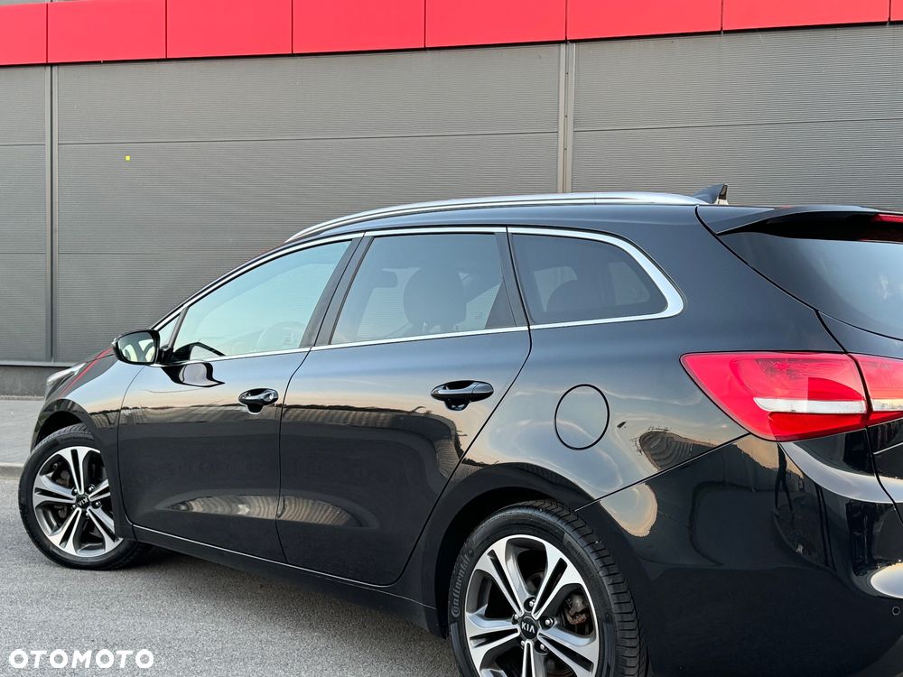 Kia Ceed 1.6 CRDi GT Line DCT - 13