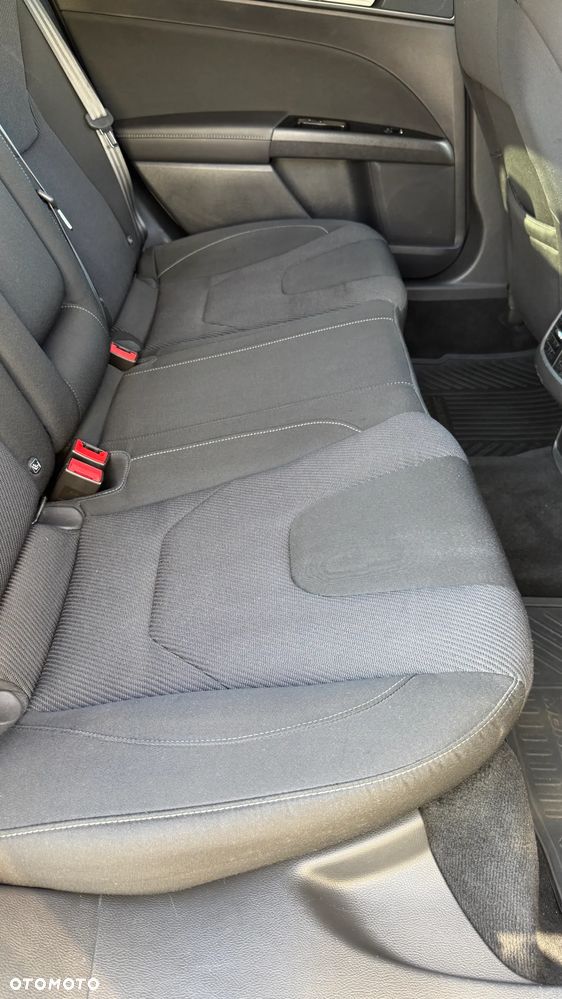 Ford Mondeo 2.0 TDCi Titanium PowerShift - 12