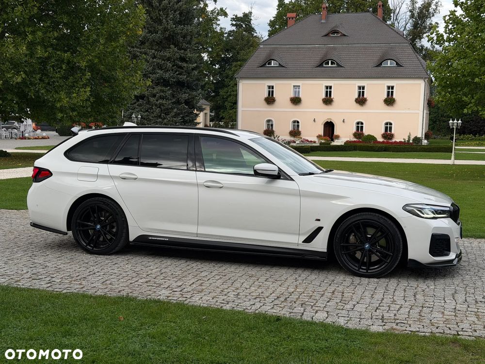 BMW 530E 2021 photo 2
