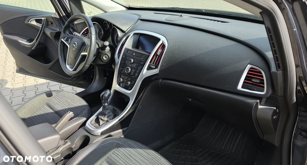 Opel Astra 1.4 Turbo ENERGY - 8