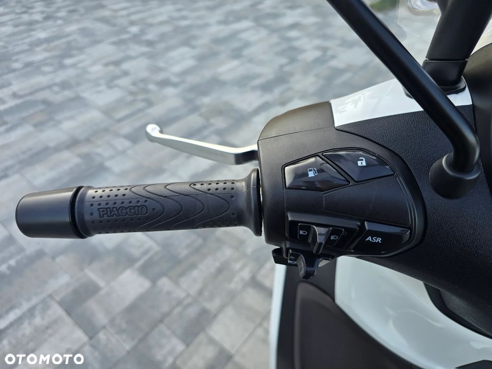 Piaggio Beverly - 20