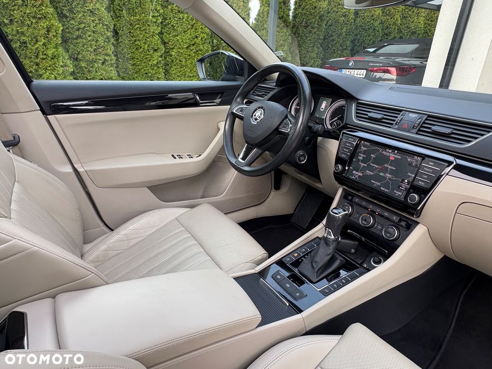 Skoda Superb 2.0 TDI 4x4 DSG L&K - 16
