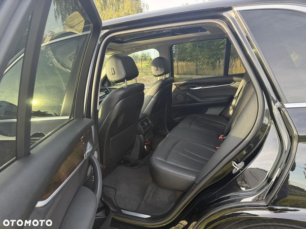 BMW X5 xDrive40d Sport-Aut - 15