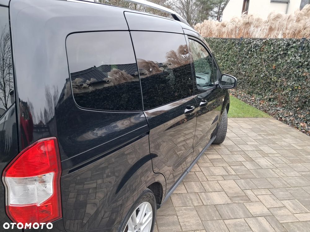 Ford Tourneo Courier - 6