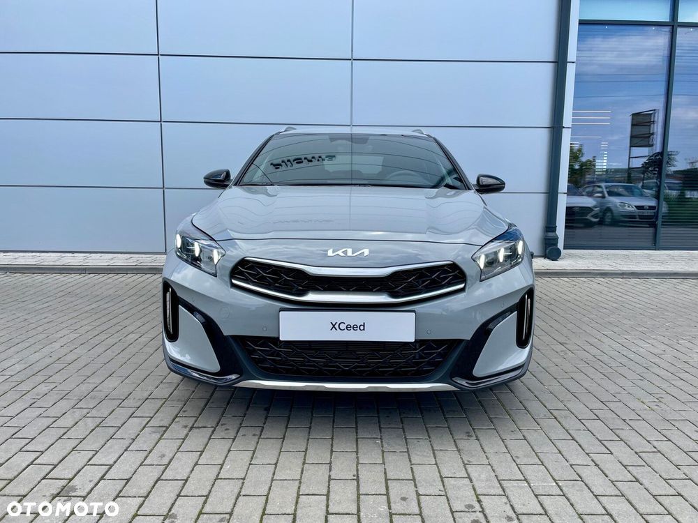 Kia XCeed 1.6 T-GDI Tribute DCT - 3
