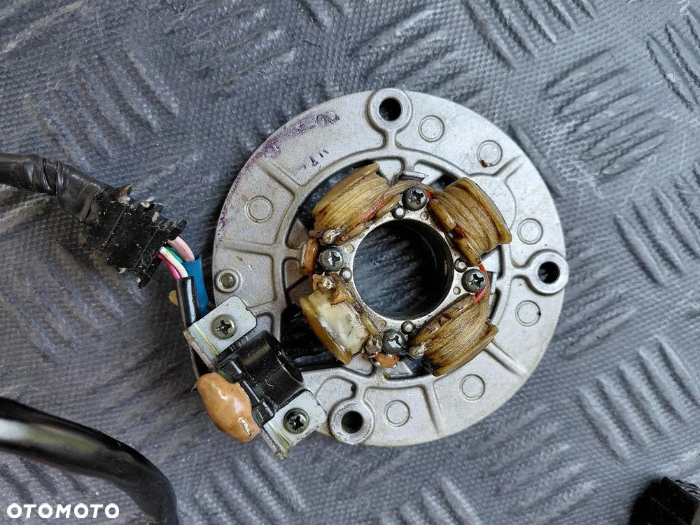YAMAHA YZ-F YZF UZWOJENIE ALTERNATORA STATOR YZF 250 '2001-'2009, 400/426/450 '1998-'2005 - 2