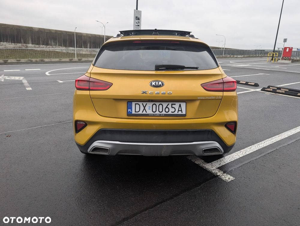 Kia XCeed 1.6 CRDi DCT7 LAUNCH EDITION - 6