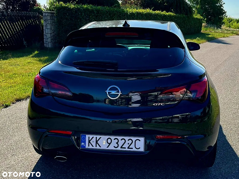 Opel Astra IV GTC 1.4 T Active - 20