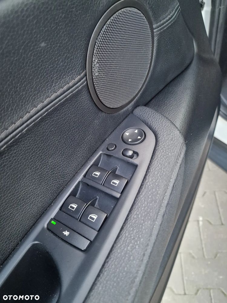 BMW X5 xDrive30d Blue Performance Edition Exclusive - 24