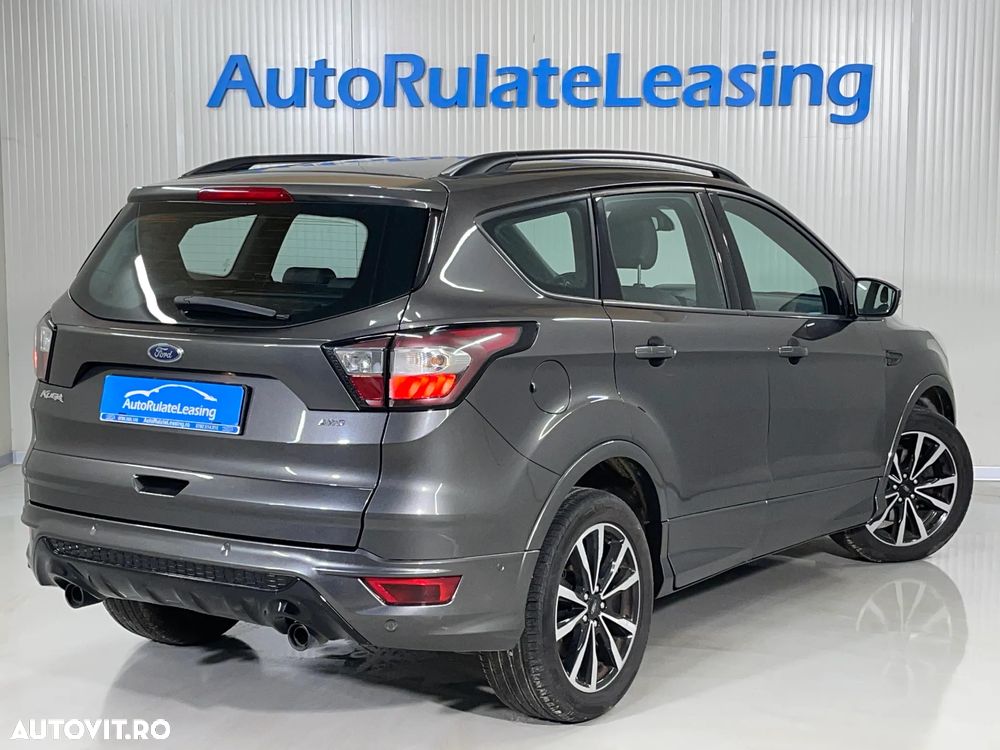 Ford Kuga 2.0 TDCi 4x4 Aut. ST-Line - 3