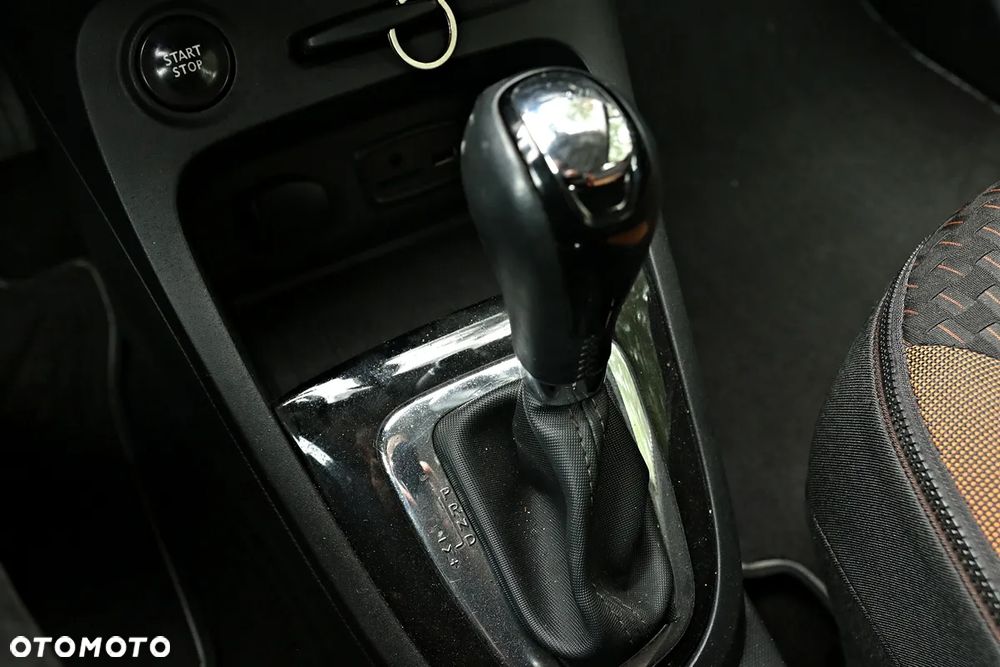 Renault Captur 1.2 TCe Zen EDC - 26