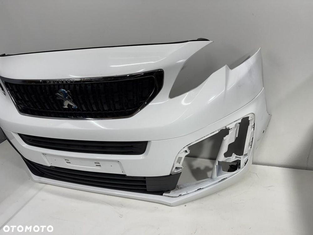 Zderzak przód  Peugeot Expert III 9808639777 - 3