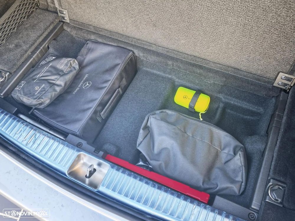 Mercedes-Benz E 300 e Station 9G-TRONIC AMG Line - 40