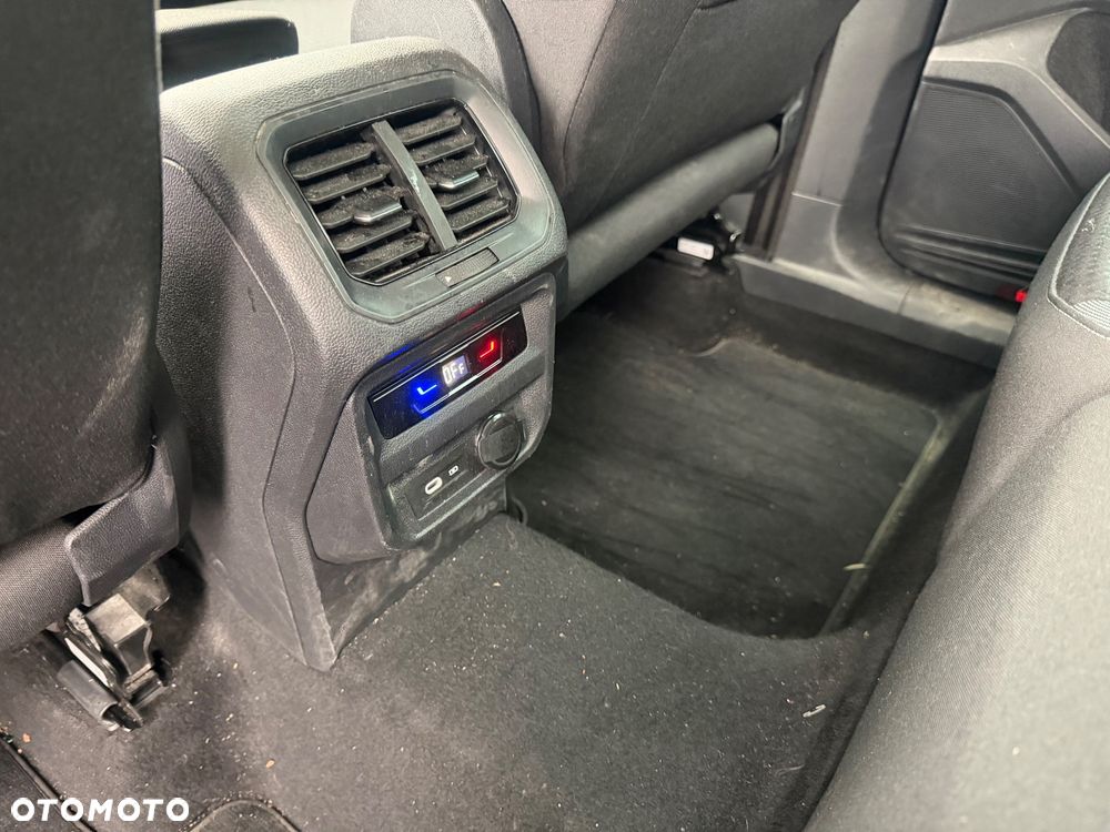 Volkswagen Tiguan 2.0 TDI SCR 4Mot Elegance DSG - 17