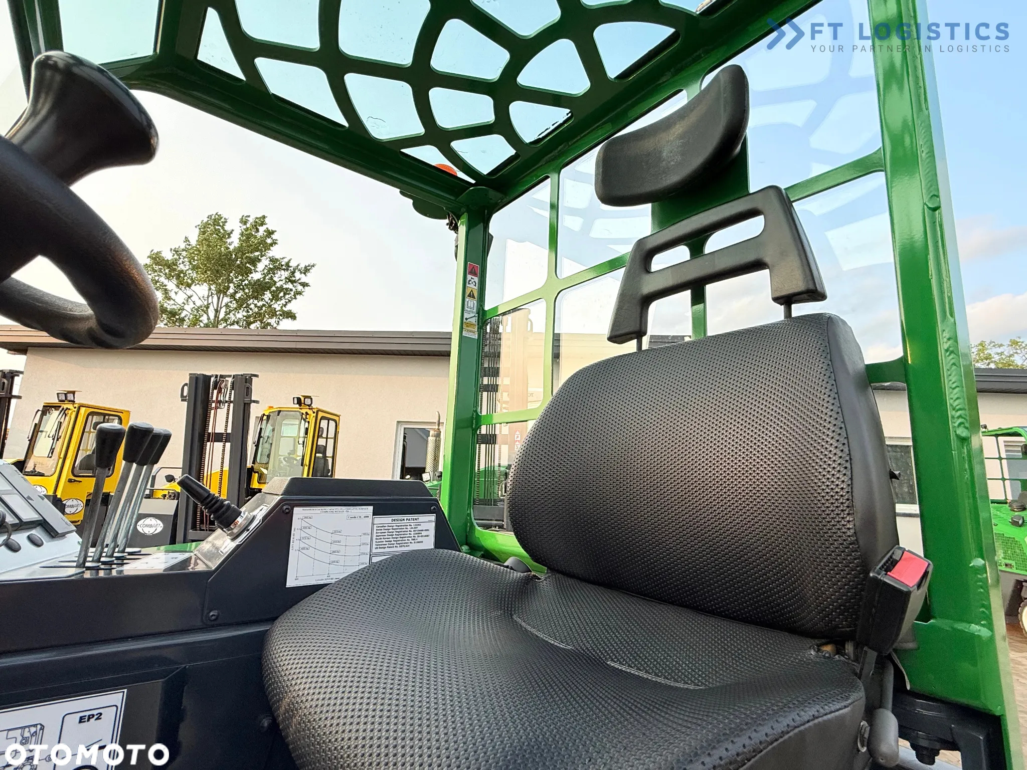 Combilift C4000CB / TRIPLEX - 5200MM / GAS / WOLNY SKOK / POZYCJONER WIDEŁ / PRZESUW WIDEŁ / WYSOKOŚĆ 2450MM / JAK NOWY - 19